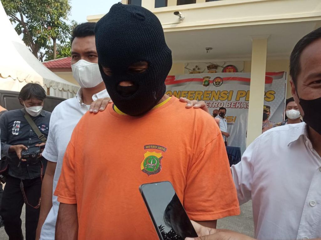 Penampakan Tersangka Pemerkosa Anak Tetangga hingga Hamil di Bekasi