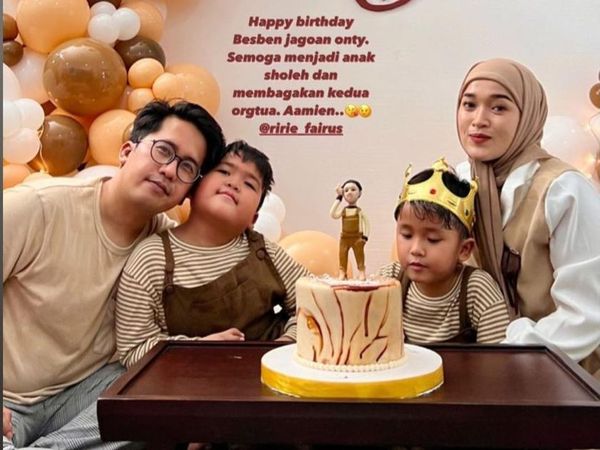 Kompak Ririe Fairus dan Ayus Sabyan Rayakan Ultah Si Bungsu Ben