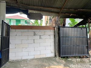 Akses Warga Tertutup Tembok SMK 69, Disdik DKI: Akan Difasilitasi Kelurahan Akses Warga Tertutup Tembok SMK 69, Disdik DKI: Akan Difasilitasi Kelurahan