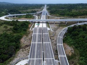 Tol Pekanbaru-Bangkinang Masih Tahap Pengujian BPJT Tol Pekanbaru-Bangkinang Masih Tahap Pengujian BPJT