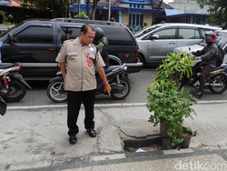 Rawan Terperosok! Tutup Drainase Jalan Letjen Sutoyo Kota Malang Hilang