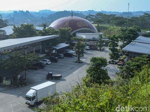Rest Area KM 429: Tempat Istirahat dengan Pemandangan Gunung Ungaran