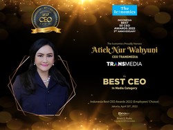 CEO Transmedia Raih Best CEO Awards 2022