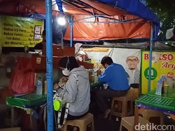 Bakso Bening Aryana: Nikmatnya Bakso Urat Rp 15 Ribuan yang Habiskan 8 Kg Daging Sehari