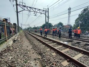 Evakuasi Kecelakaan Selesai, KRL Arah Jakarta dan Bogor Sudah Bisa Melintas