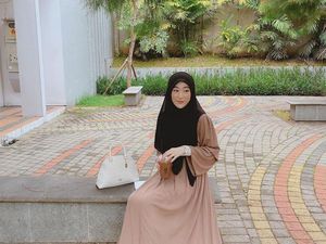 Cara Larissa Chou Tenangkan Anak Banting Barang di Tempat Umum Jadi Sorotan Cara Larissa Chou Tenangkan Anak Banting Barang di Tempat Umum Jadi Sorotan