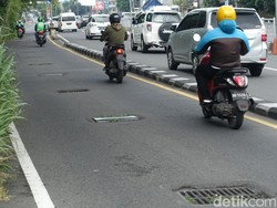 Awas! Jeglongan di Jalur Lambat Monjali-Condongcatur Ring Road Sleman