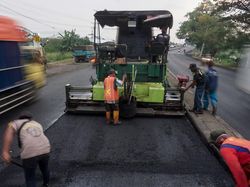 Jelang Arus Mudik, Pengaspalan dan Perawatan Jalur Pantura Dikebut