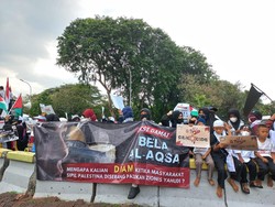 Lembaga Kemanusiaan AWG Demo Bela Palestina di Kedubes AS, Anak-anak Ikut