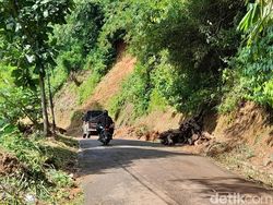 Hati-hati! Ada 5 Titik Rawan Longsor di Purwakarta dan Subang