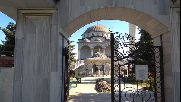Potret Masjid Sultan Sulaiman di Ukraina, Tetap Berdiri Meski Digempur Rusia