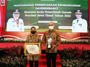 Pemkot Mojokerto Raih Penghargaan di Bidang Pembangunan Daerah