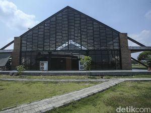 Mampir ke Rest Area Ngawi yang Bangunannya Mirip di Eropa Mampir ke Rest Area Ngawi yang Bangunannya Mirip di Eropa