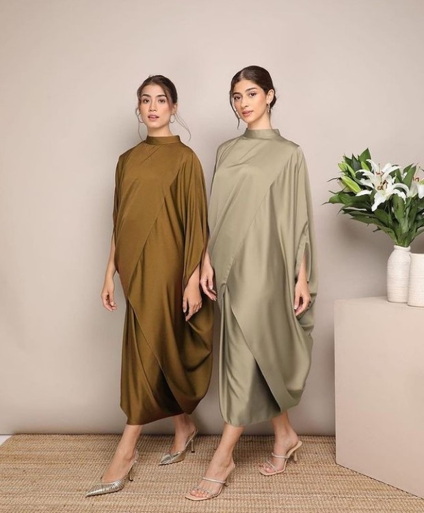 Tips Memilih Kaftan Aksesoris Secukupnya/foto: instagram/@evatalisya Tips Memilih Kaftan Aksesoris Secukupnya