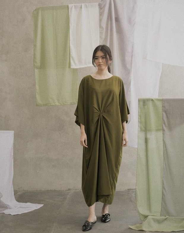 Tips Memilih Kaftan Bahan Nyaman/foto: instagram/@mao.wear Tips Memilih Kaftan Bahan Nyaman