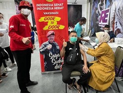 Tinggi Permintaan, BIN Gelar Vaksinasi Booster Sampai Malam Hari