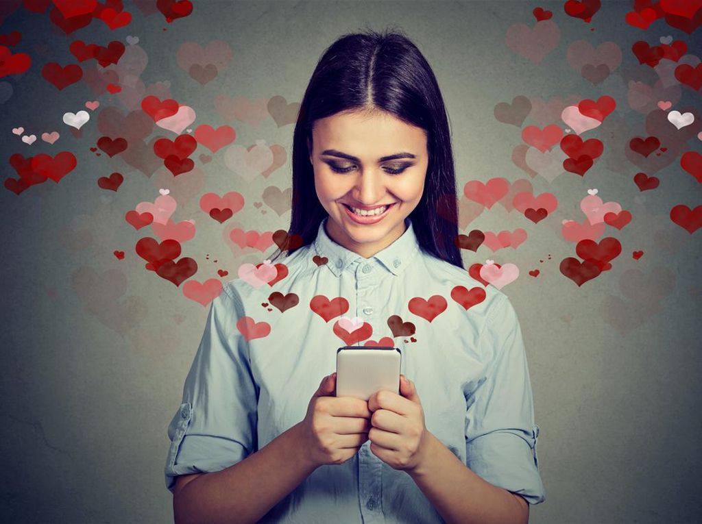 Mengapa Manusia Bisa Jatuh Cinta? Begini Penjelasan Ilmiahnya Mengapa Manusia Bisa Jatuh Cinta? Begini Penjelasan Ilmiahnya