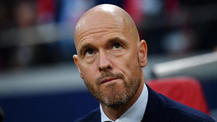 AMSTERDAM, NETHERLANDS - MAY 08: Erik Ten Hag, Manager of Ajax looks on ahead the UEFA Champions League Semi Final second leg match between Ajax and Tottenham Hotspur at the Johan Cruyff Arena on May 08, 2019 in Amsterdam, Netherlands. (Photo by Dan Mullan/Getty Images )