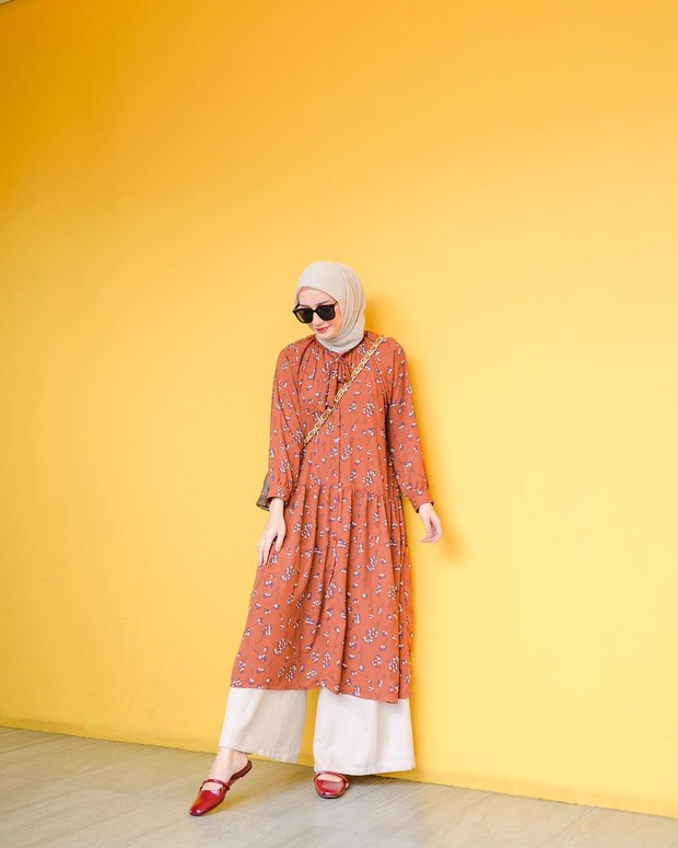 Floral Tunik/Foto: Instagram/@megaiskanti Floral Tunik/Foto: Instagram/@megaiskanti