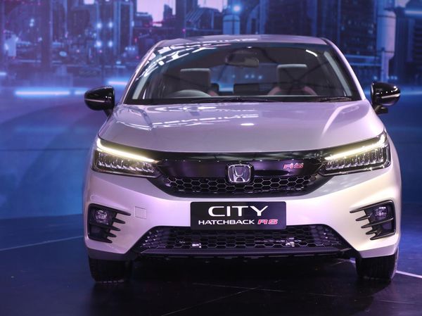 Wujud Mobil Baru Honda: Brio RS Urbanite dan City Hatchback RS with Sensing