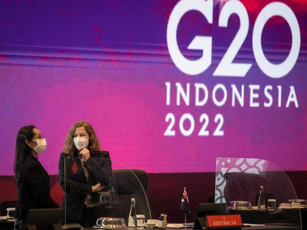 Tamu G20 Bakal Pakai Mobil Listrik, RI Komitmen Turunkan Emisi