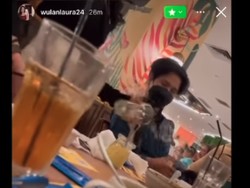 Heboh Seleb TikTok Maykidd Ketahuan Selingkuh, Disiram Pacar di Tempat Umum