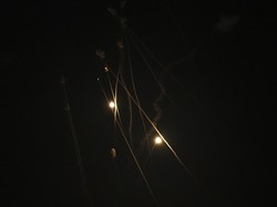 Detik-detik Israel Lancarkan Serangan Balasan ke Lebanon