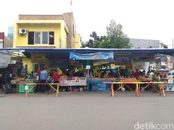 Melihat Suasana Pasar Takjil Benhil yang Digelar Lagi, Kok Sepi?