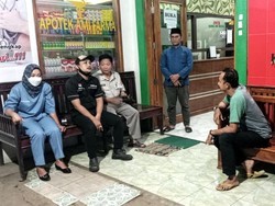 Momen Pertemuan Oknum ASN dan Sopir Usai Insiden Gebrak Ambulans