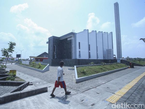 Mampir ke Rest Area di Ngawi, Bangunannya Mirip di Eropa