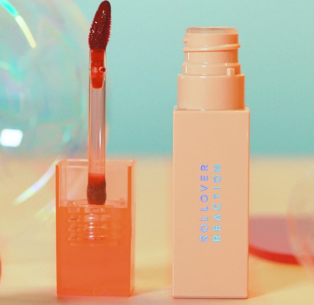 Rollover Reaction DEWDROP! Lip and Cheek Tint/Foto : rollover-reaction.com Rollover Reaction DEWDROP! Lip and Cheek Tint