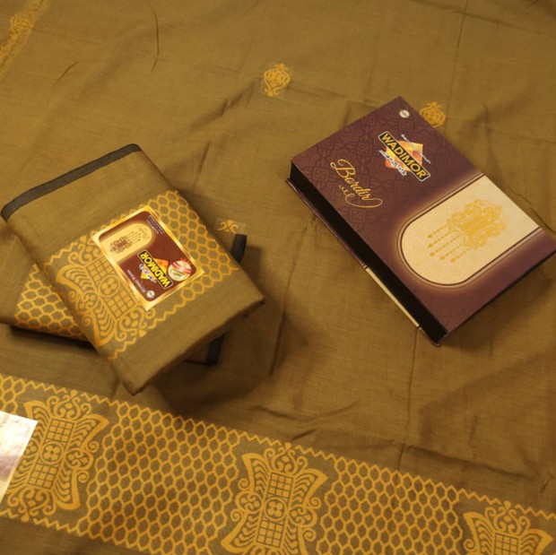 Sarung Wadimor/Foto : instagram.com/wadimor_id Wadimor Pinto Aceh merupakan salah satu varian premium sarung Wadimor