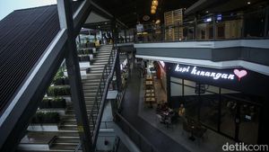 Hits Banget! Rest Area Rasa Mal Ini Ada di Tol Semarang-Solo