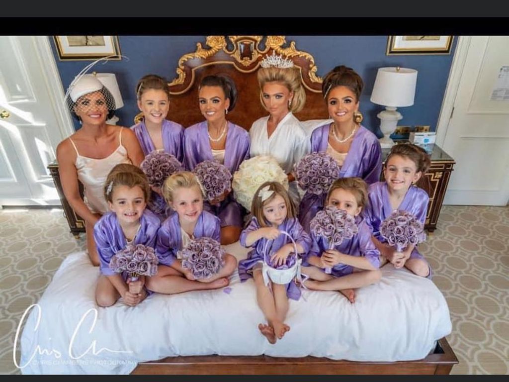 Foto Penampilan Wanita yang Viral, Tak Disangka Ternyata Ibu dari 8 Anak Foto Penampilan Wanita yang Viral, Tak Disangka Ternyata Ibu dari 8 Anak