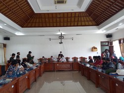 Aliansi Mahasiswa Bali Utara Datangi DPRD Buleleng, Ada Apa?