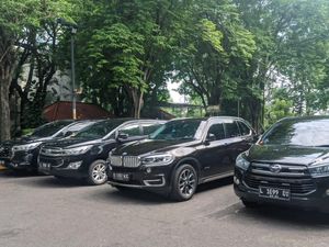 Pengusaha Rental Mobil di Jatim Banyak Ditanya Harga Sewa Alphard ke Kaltim Pengusaha Rental Mobil di Jatim Banyak Ditanya Harga Sewa Alphard ke Kaltim
