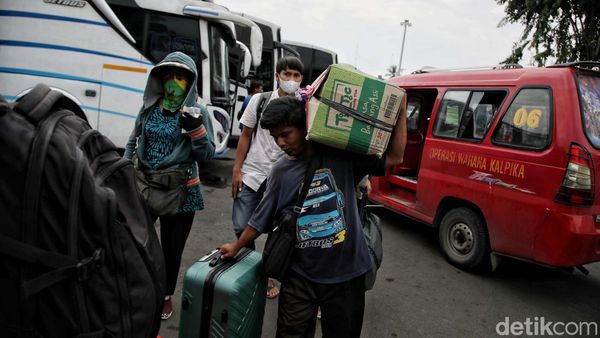 Arus Mudik Mulai Terlihat di Terminal Bus Tanjung Priok