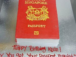 Mirip Aslinya! Bakery Ini Jual Kue Bentuk Paspor Singapura