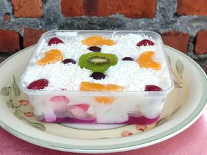 Sueger! Salad Buah dengan Saus Creamy, Cocok untuk Buka Puasa