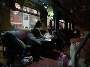 Warga Masih Bertahan di Kharkiv Terus Menghadapi Gempuran Rusia