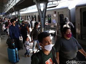 2 Juta Tiket Ludes Terjual, Bukti Bahwa Mudik Pakai Kereta Api Masih Diminati 2 Juta Tiket Ludes Terjual, Bukti Bahwa Mudik Pakai Kereta Api Masih Diminati