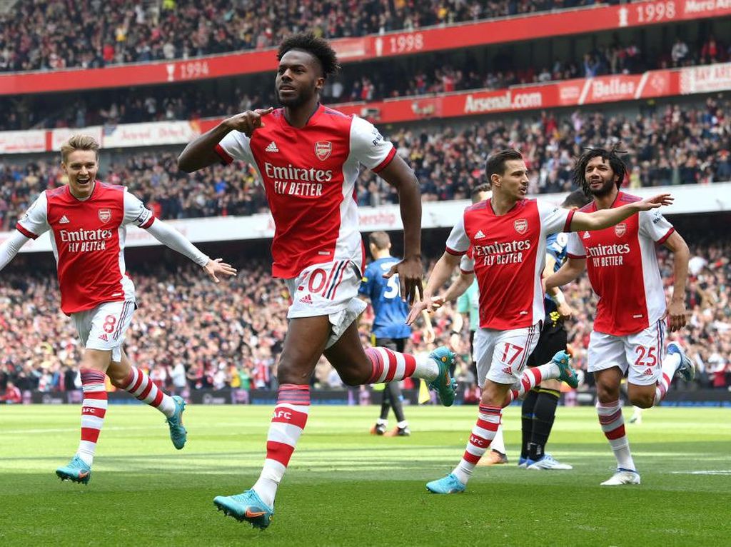 Dear Arsenal, Musim Depan Jangan Muluk-muluk Targetnya Dear Arsenal, Musim Depan Jangan Muluk-muluk Targetnya