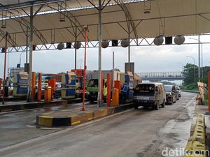 Antisipasi Antrean Panjang Pemudik, 11 Gardu Exit Tol Cileunyi Dioperasikan