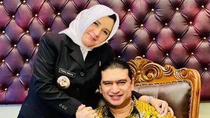 8 Potret Terbaru Fadia A Rafiq, Penyanyi Dangdut yang Jadi Bupati Pekalongan