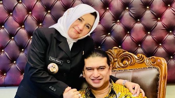 8 Potret Terbaru Fadia A Rafiq, Penyanyi Dangdut yang Jadi Bupati Pekalongan