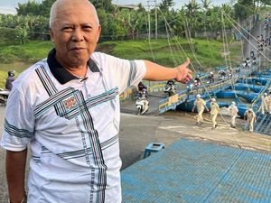 Pernah Viral, H Endang Beli Mobil Pakai Uang Koin Ternyata untuk Hadiah Ultah Istri