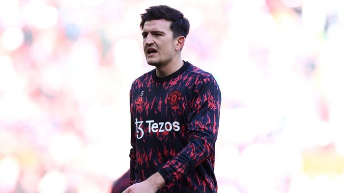 MANCHESTER, ENGLAND - APRIL 02: Harry Maguire of Manchester United warms up prior to the Premier League match between Manchester United and Leicester City at Old Trafford on April 02, 2022 in Manchester, England. (Photo by Naomi Baker/Getty Images)