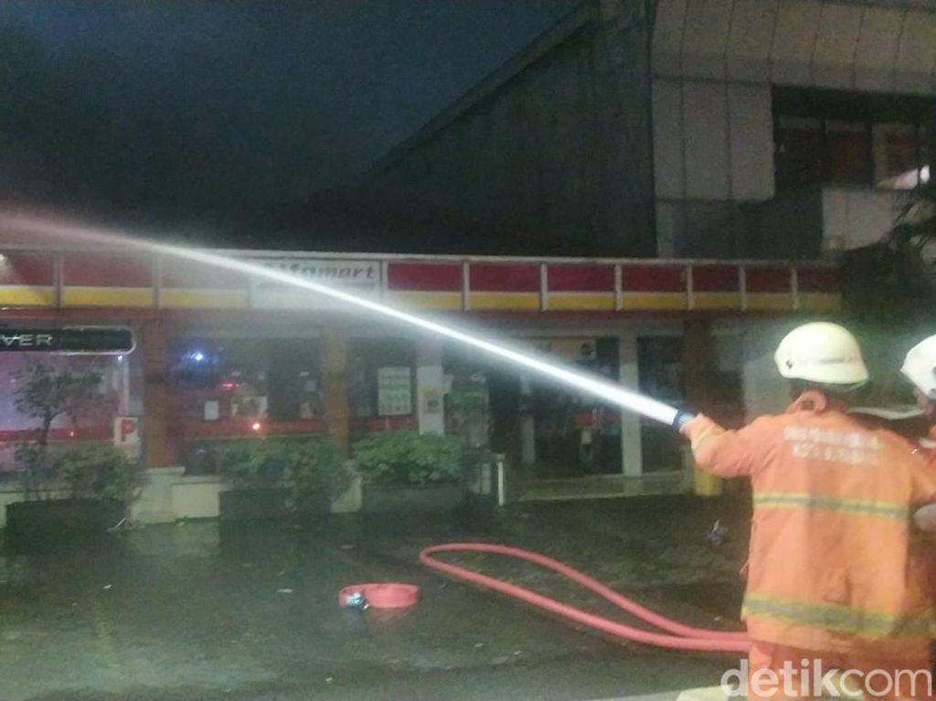 Alfamart Diponegoro Kebakaran, Ini Penyebabnya