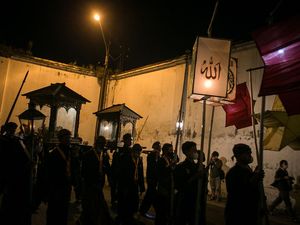 Kirab Malam Selikuran, Tradisi Sambut Malam Lailatul Qadar di Keraton Solo Kirab Malam Selikuran, Tradisi Sambut Malam Lailatul Qadar di Keraton Solo