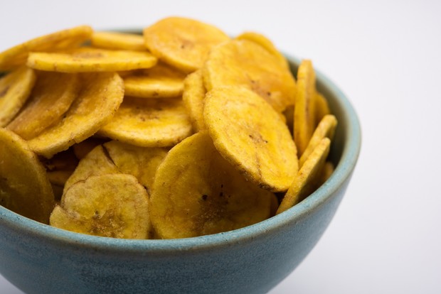 Camilankeripik dari buah atau sayuran dapat menjadi makanan yang sehat sebagai hampers lebaran